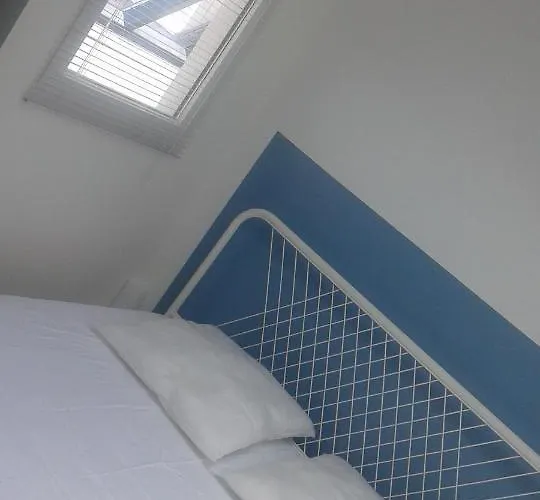 T2 Duplex Maubuisson Vue Pins Situe Au 129 Avenue Maubuisson Carcans